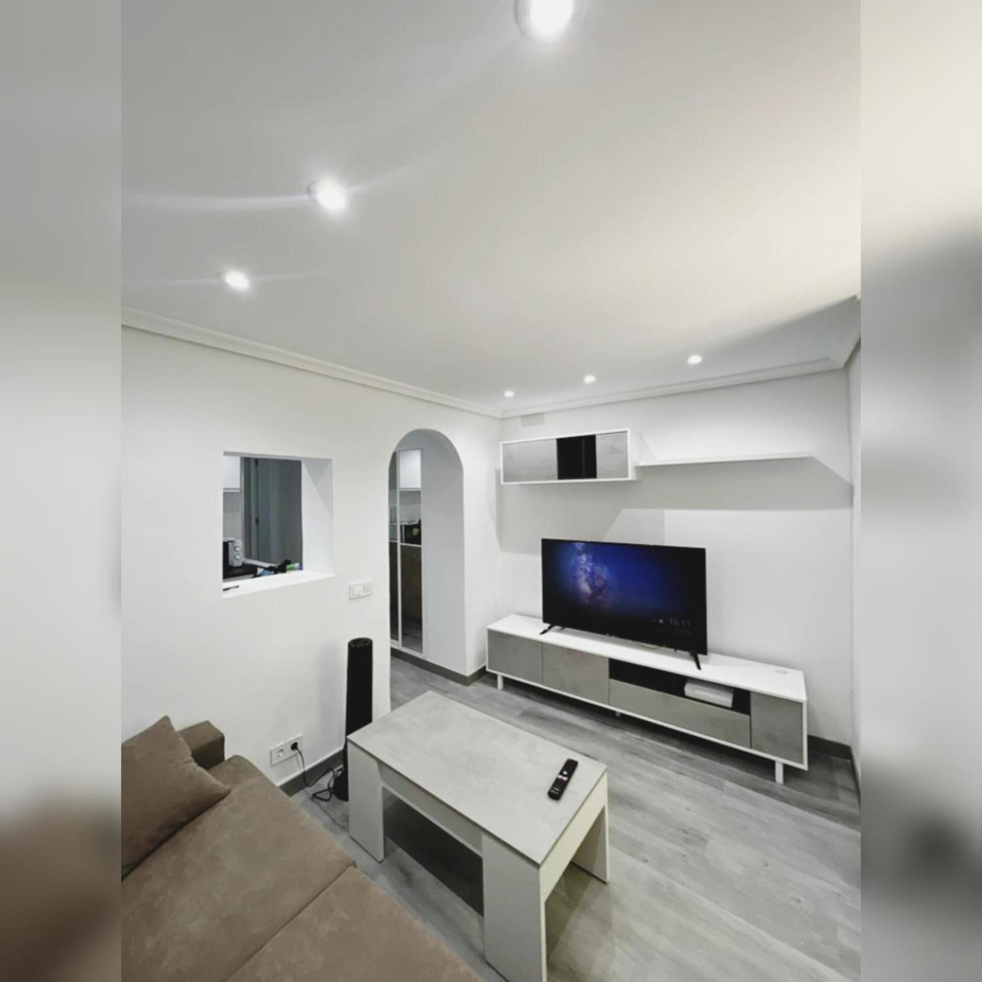 La Cueva De Boris Apartment Madrid Exterior photo